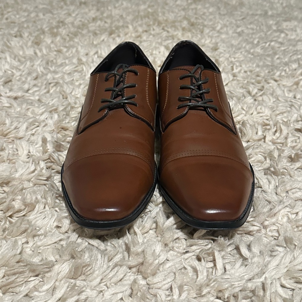 Unlisted by Kenneth Cole Men’s Lesson Plan Oxfords Size 12
NO BOX